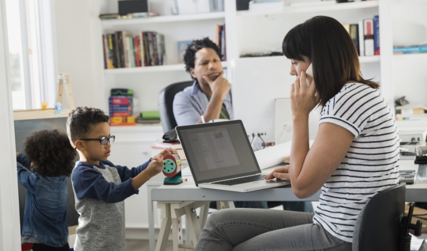 thuiswerken gezin met kinderen